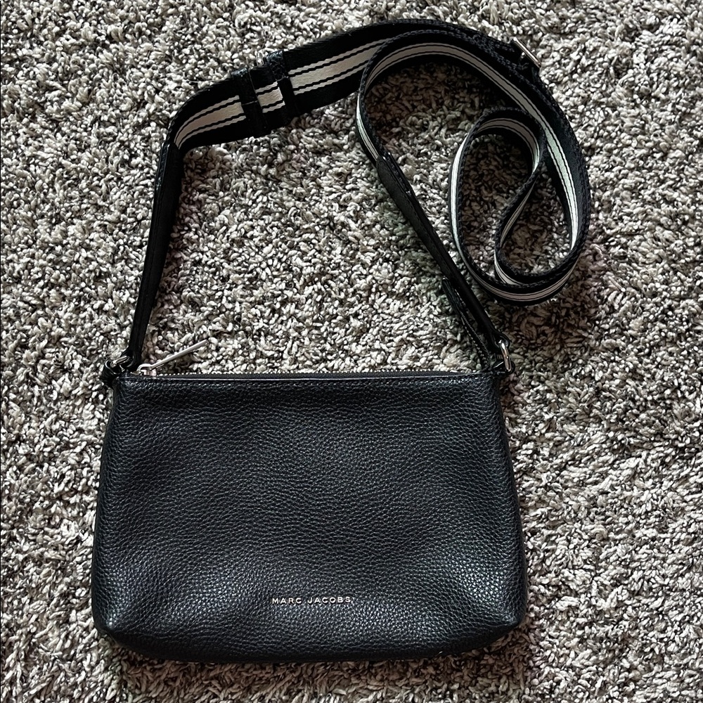 Marc Jacobs Black Pebbled Leather Crossbody